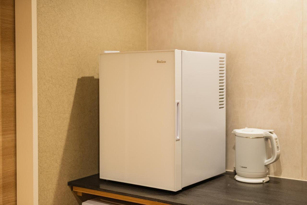 Grand Base Hakatamon Aparthotel Fukuoka  Eksteriør bilde